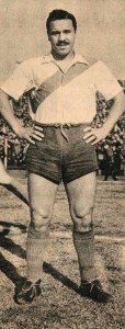 Moreno atuando pelo River Plate em seu 1º título nacional em 1936